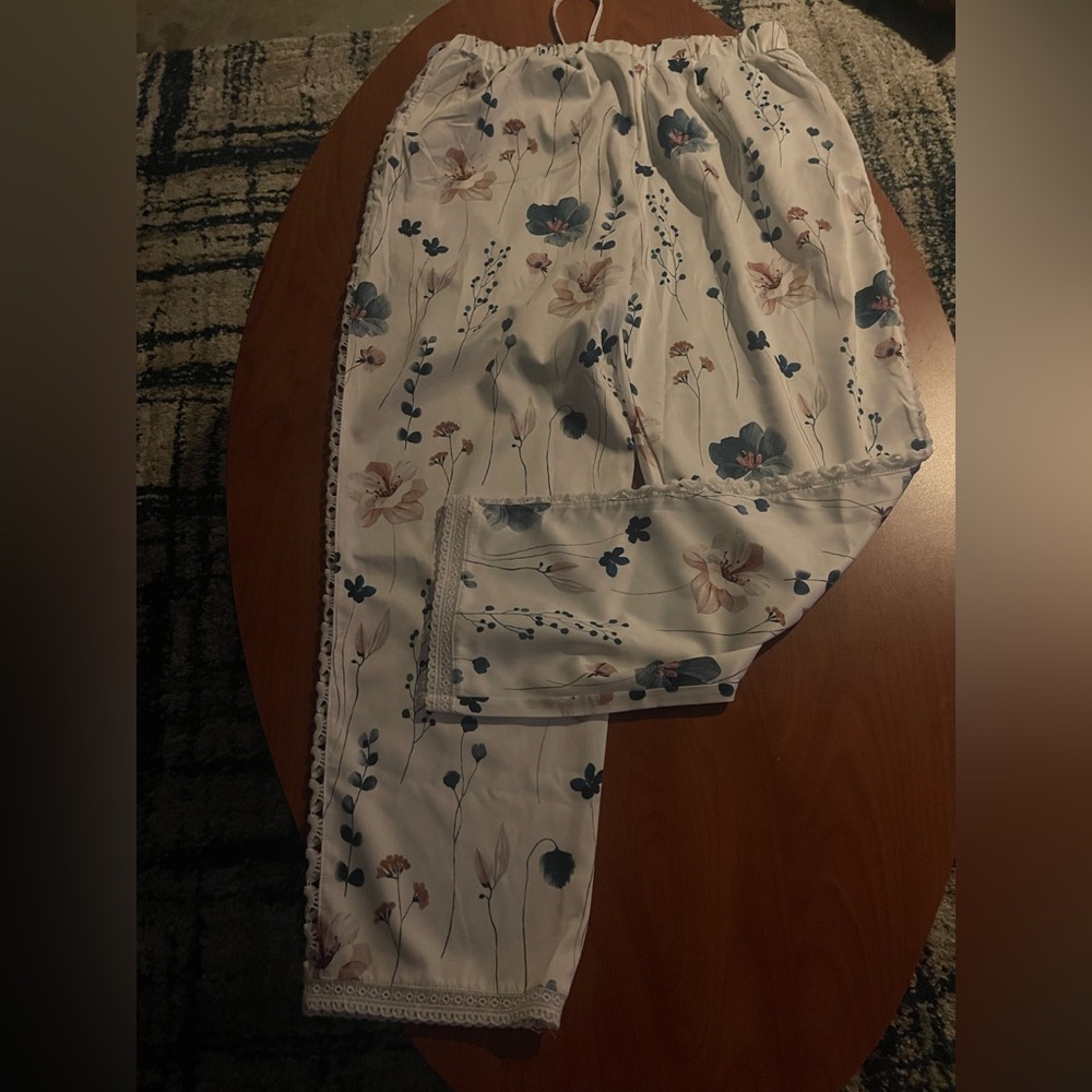 Floral White Lounge Pants with Blue & Tan Blooms